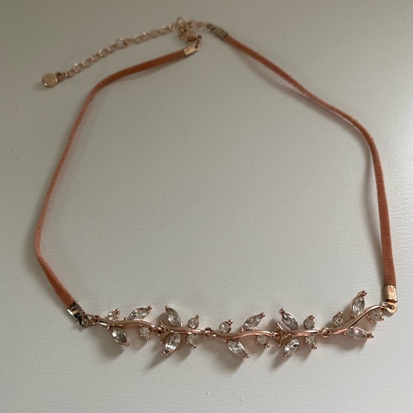 Lauren Conrad Choker